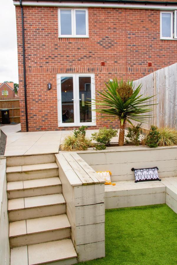 She'S Electric Vila Blandford Forum Exterior foto